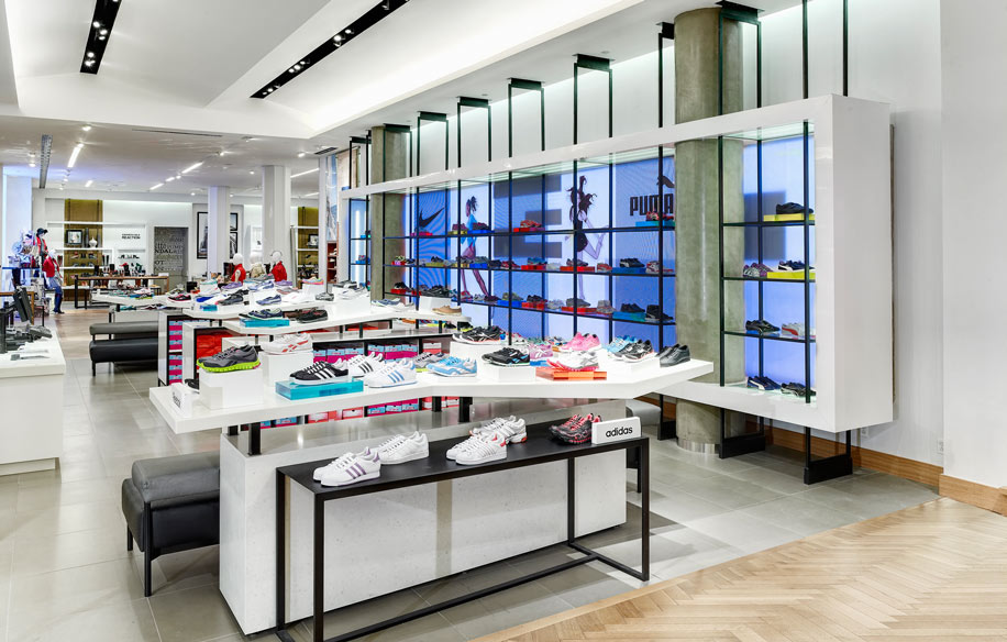 Macy's Herald Square, NYC Retail Design / Charles Sparks + Company