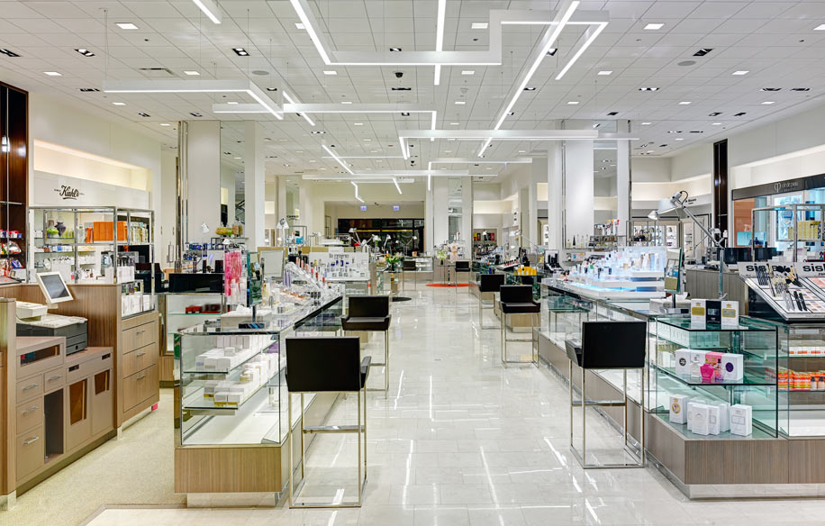 Neiman Marcus, Michigan Ave., Chicago, Retail Design / Charles